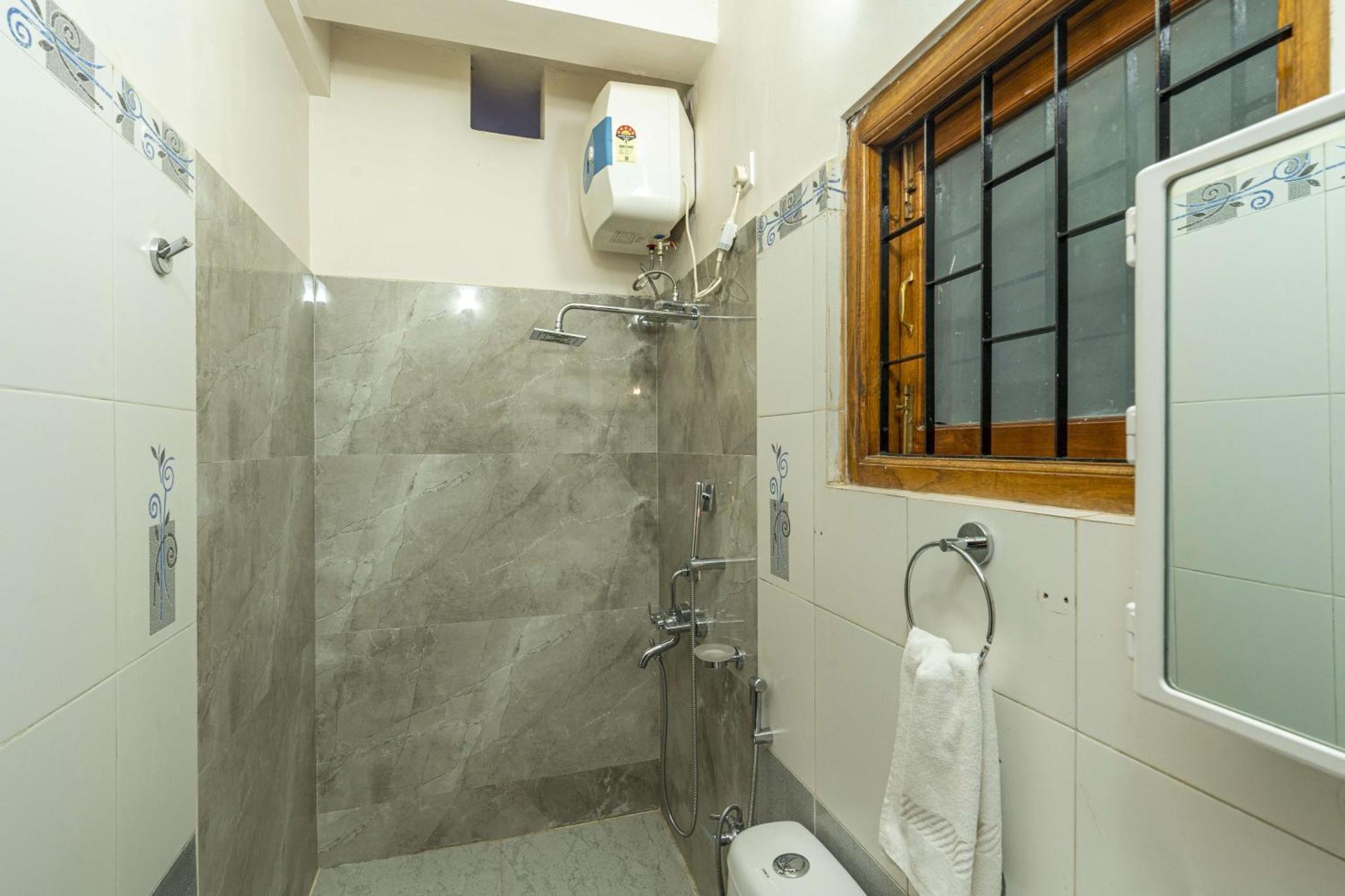Zostel Shillong Hostel Exterior foto
