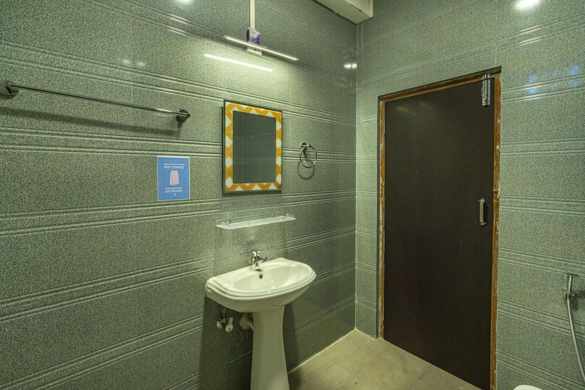 Zostel Shillong Hostel Exterior foto